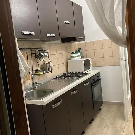 Casa Valente アパート ラディスポリ
